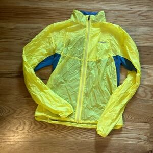 Patagonia women’s small bike jacket
